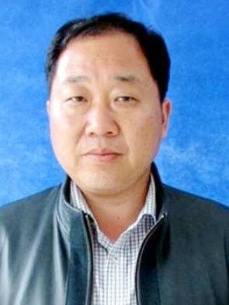 王虎(葉集區重點工程建設管理處黨組成員、副主任) 王虎(葉集區重點工程建設管理處黨組成員、副主任)