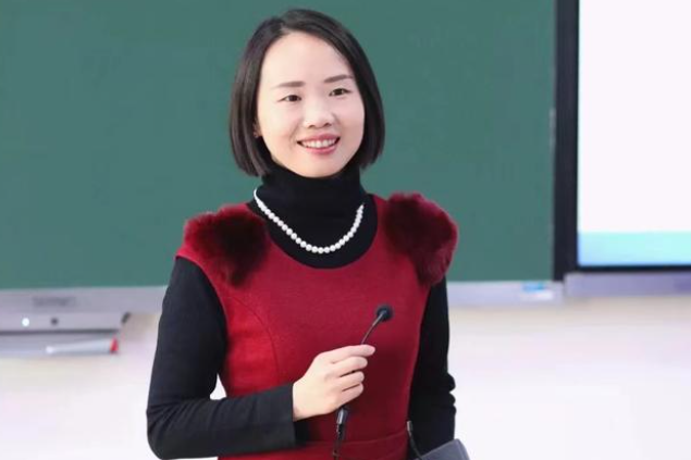 廖娟(首都師範大學管理學院副教授) 廖娟(首都師範大學管理學院副教授)