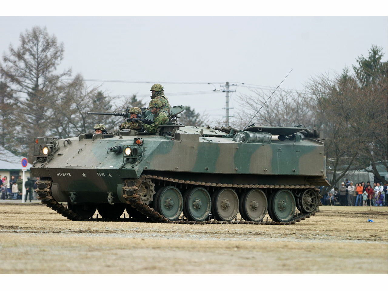 73式裝甲輸送車