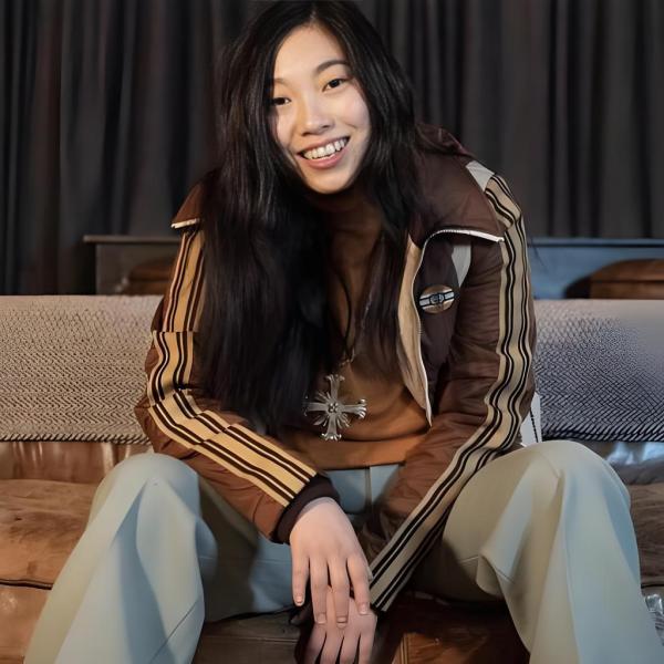 奧卡菲娜(Awkwafina)