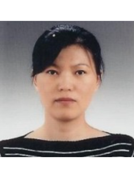 南華(延邊大學數學系教授) 南華(延邊大學數學系教授)