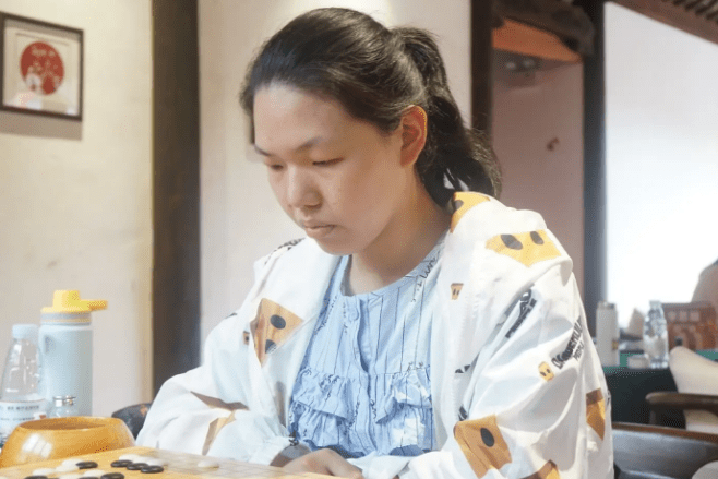 嚴惜驀 嚴惜驀