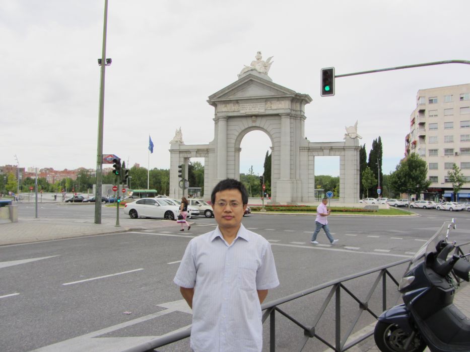 陶小馬(廣西大學物理科學與工程技術學院教授) 陶小馬(廣西大學物理科學與工程技術學院教授)