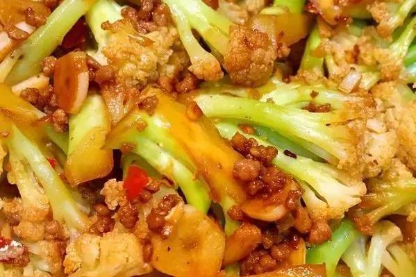 雞抓菜花
