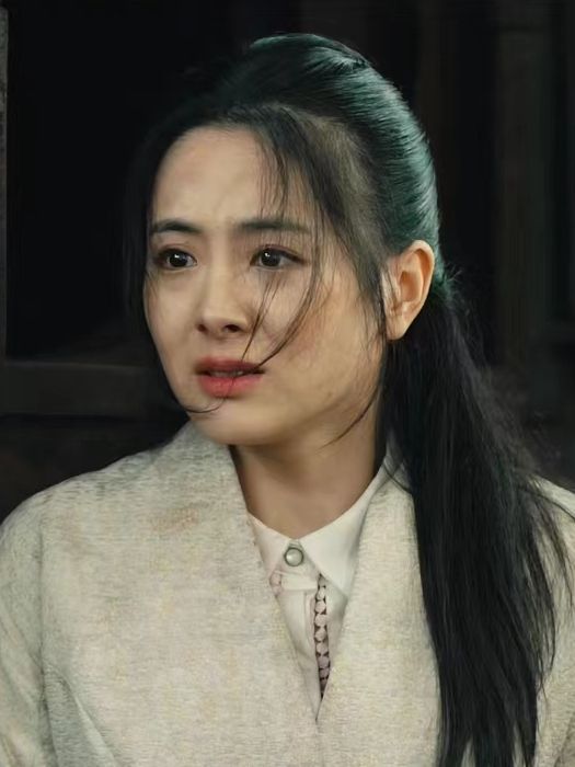 陳暖(懸疑驚悚電影《黑水嶺》中的角色) 陳暖(懸疑驚悚電影《黑水嶺》中的角色)
