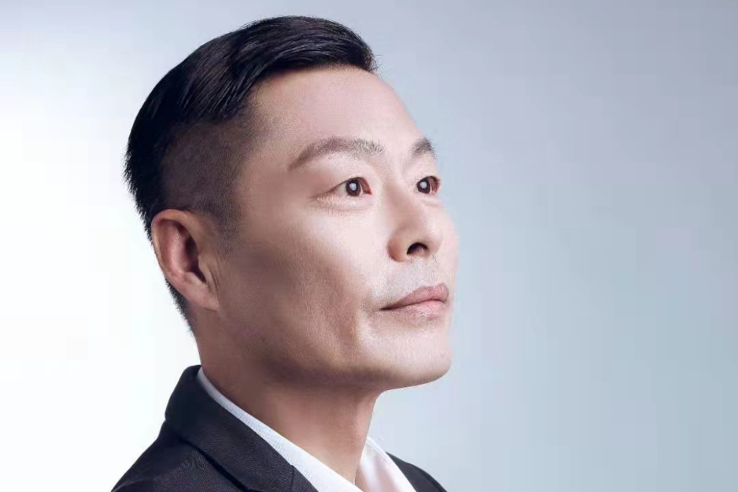 王新昉 王新昉