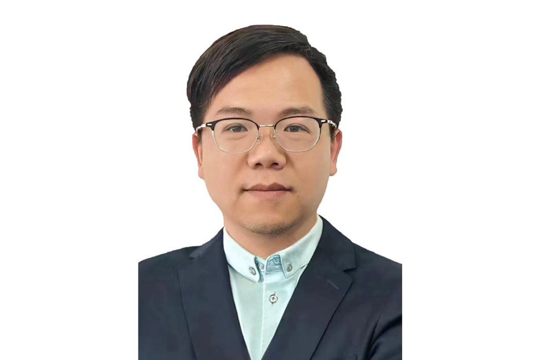 鄭文(中國科學院大學研究員) 鄭文(中國科學院大學研究員)