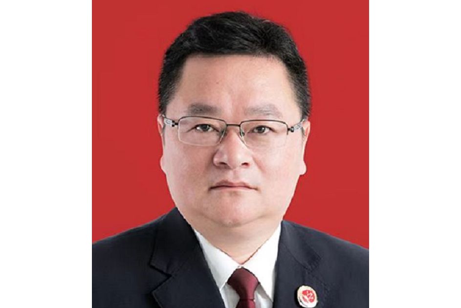 王國慶(江蘇省蘇州市崑山市人民檢察院黨組書記、檢察長,四級高級檢察官) 王國慶(江蘇省蘇州市崑山市人民檢察院黨組書記、檢察長,四級高級檢察官)