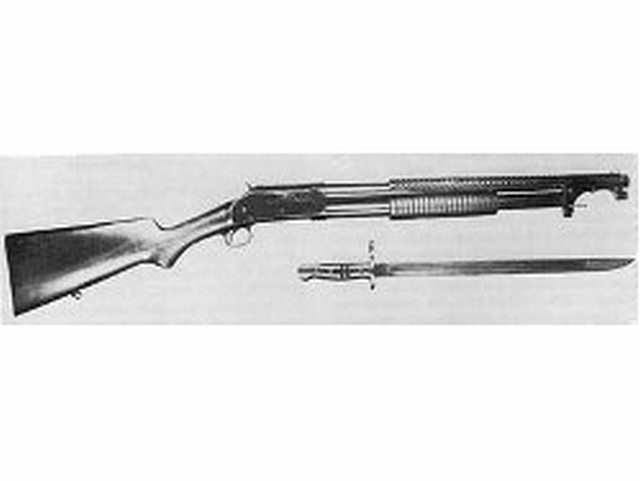 溫徹斯特1897型霰彈槍