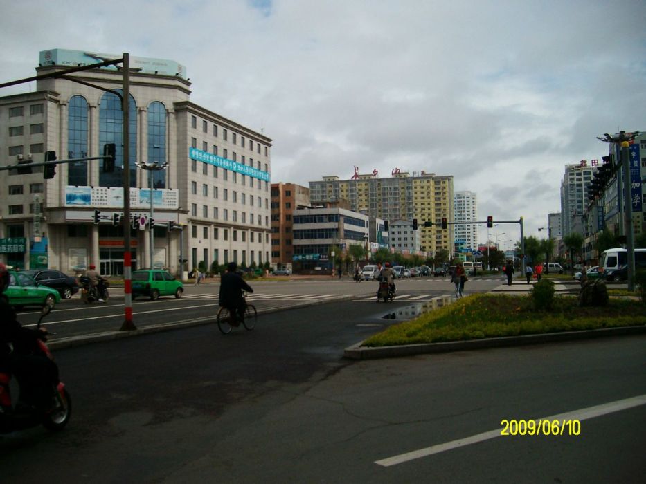 站前街(吉林省延吉市) 站前街(吉林省延吉市)