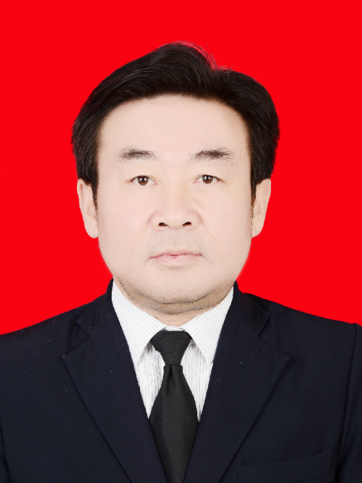 馬成章(新疆昌吉州食品藥品監督管理局黨組書記) 馬成章(新疆昌吉州食品藥品監督管理局黨組書記)