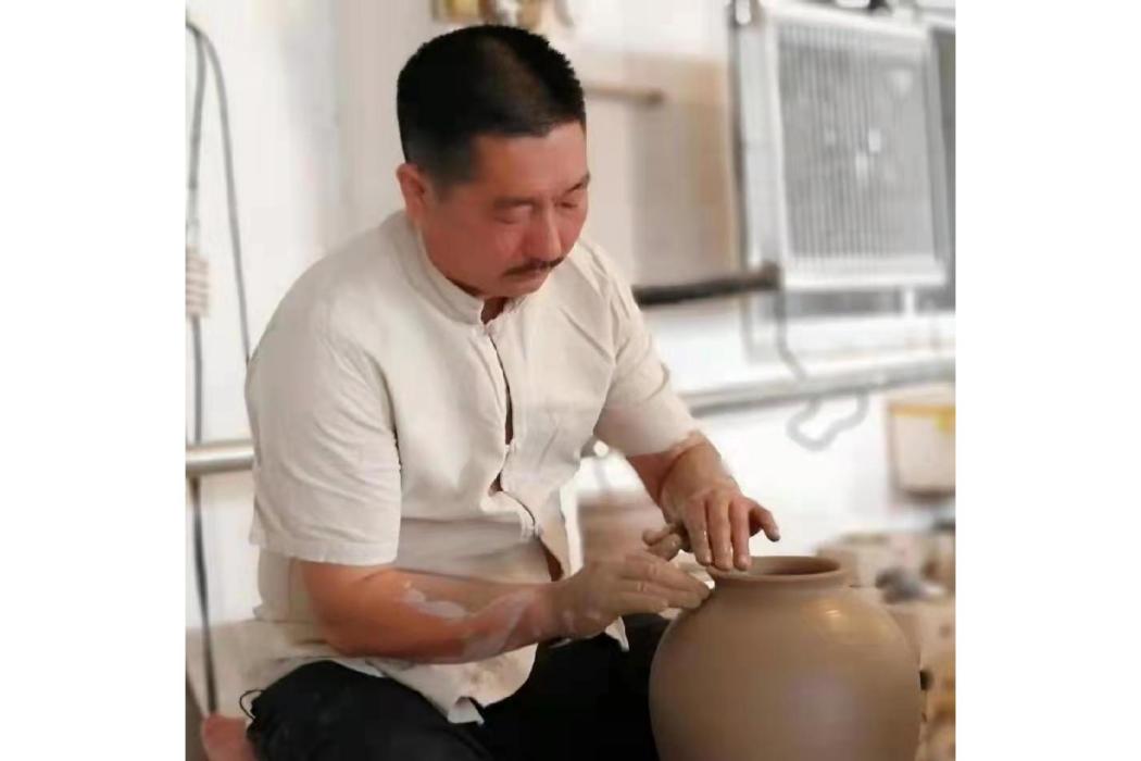 李俊鋒(陶瓷企業家) 李俊鋒(陶瓷企業家)