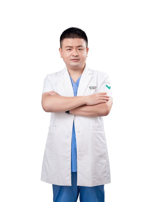 程鵬(珠海新生醫療美容門診部執業醫師) 程鵬(珠海新生醫療美容門診部執業醫師)