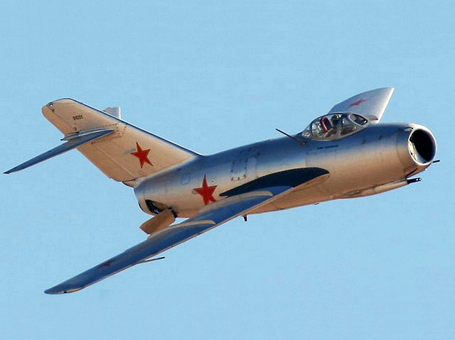 米格-15比斯戰鬥機