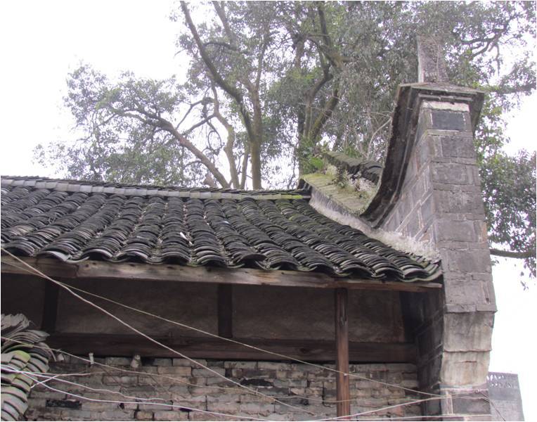 泥溪半邊寺 泥溪半邊寺