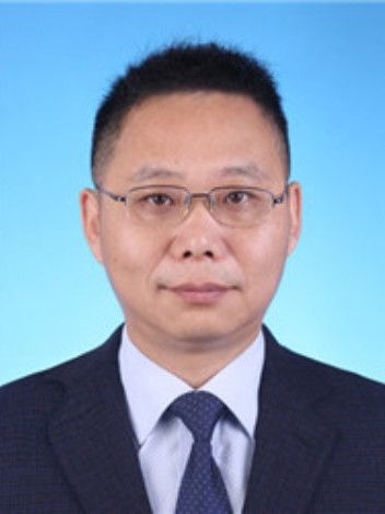梁軍(駐馬店市生態環境局黨組成員、二級調研員) 梁軍(駐馬店市生態環境局黨組成員、二級調研員)