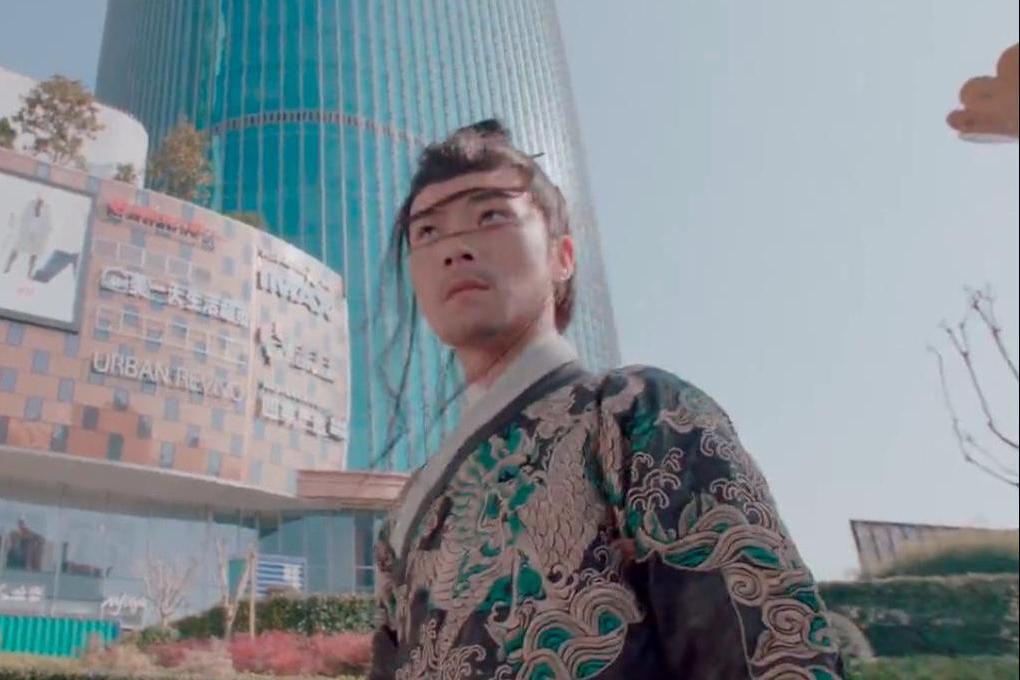 黎明前(電視劇《陛下在左老闆在右》中的角色) 黎明前(電視劇《陛下在左老闆在右》中的角色)