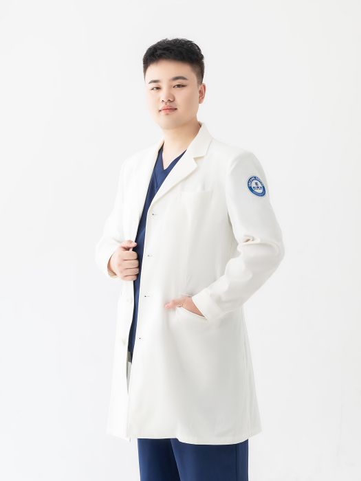 王文強(雅貝康口腔醫生) 王文強(雅貝康口腔醫生)