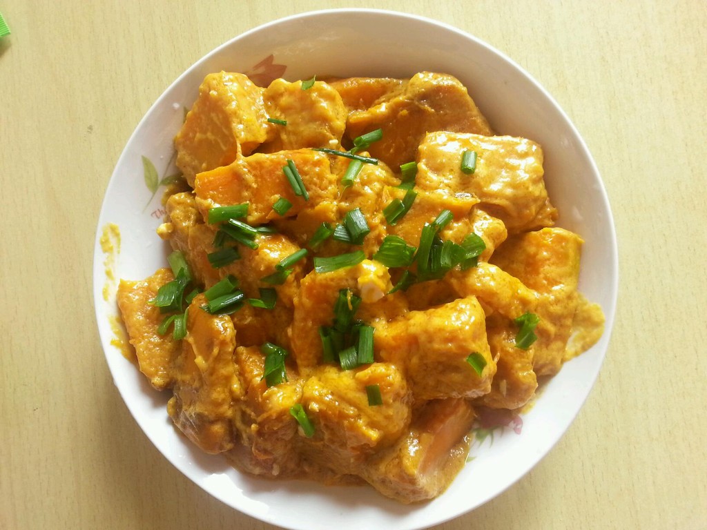 鹹蛋黃燴豆腐