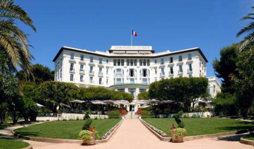 法國卡普費拉大酒店