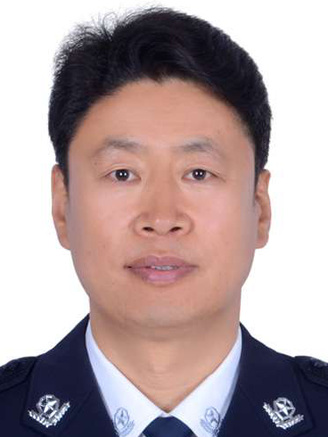 王益民(海南省儋州市公安局黨委專職副書記、二級高級警長) 王益民(海南省儋州市公安局黨委專職副書記、二級高級警長)