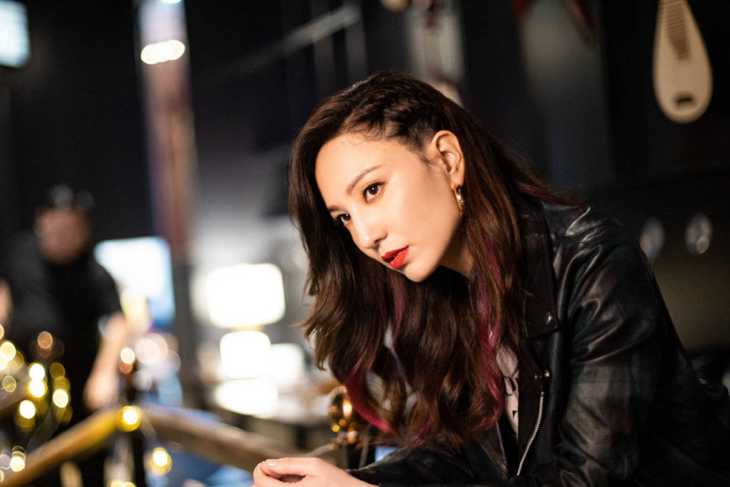 李颯(女性都市情感話題劇《夜色暗涌時》中的角色) 李颯(女性都市情感話題劇《夜色暗涌時》中的角色)