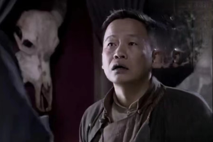 衛易(抗戰劇《二十四道拐》中的角色) 衛易(抗戰劇《二十四道拐》中的角色)