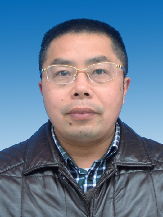 侯明榮(廣安市市場監督管理局黨組成員、安全總監) 侯明榮(廣安市市場監督管理局黨組成員、安全總監)