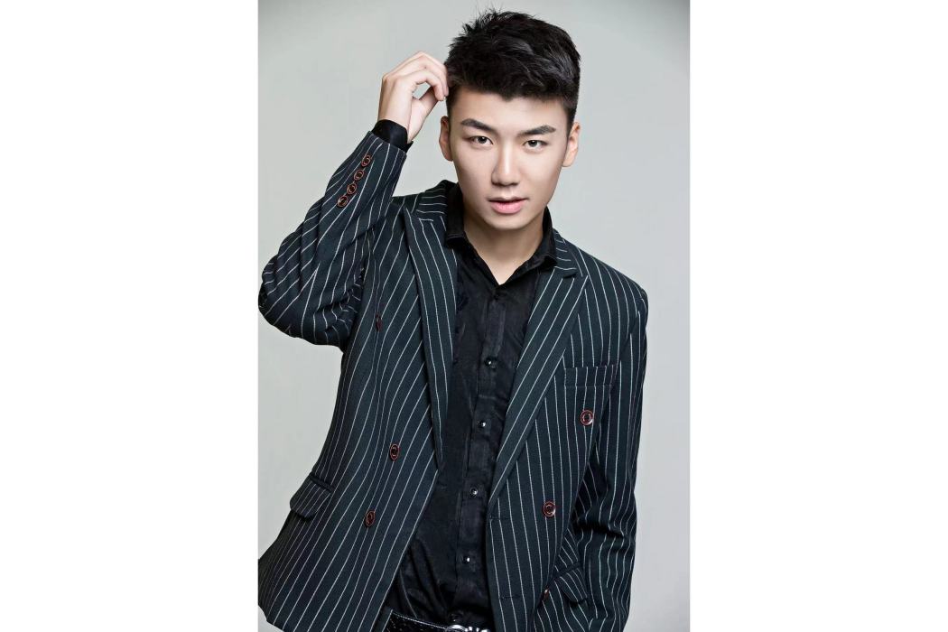 李夢男(中國內地影視男演員) 李夢男(中國內地影視男演員)