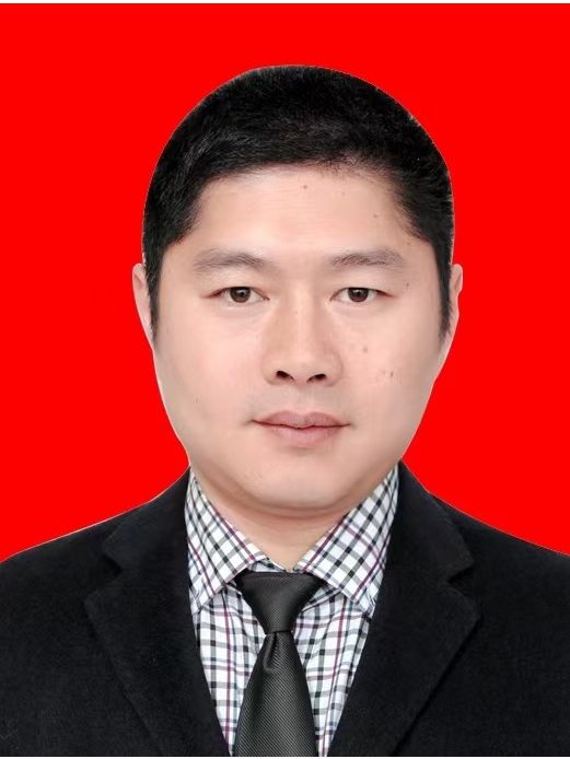 杜峰(浙江省東陽市退役軍人事務局黨組成員、副局長) 杜峰(浙江省東陽市退役軍人事務局黨組成員、副局長)