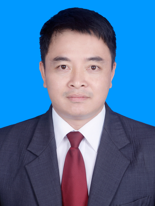 熊杰(貴州龍里經濟開發區管委會副主任) 熊杰(貴州龍里經濟開發區管委會副主任)