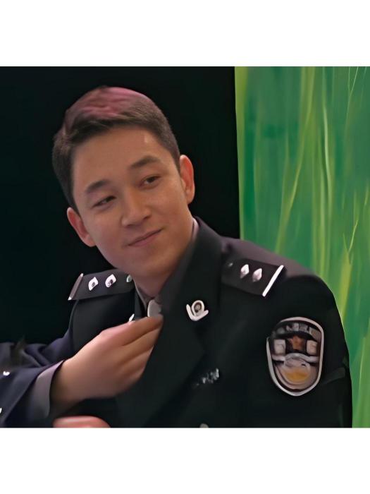 蘇岩(懸疑劇《黑螞蟻》中的刑警角色) 蘇岩(懸疑劇《黑螞蟻》中的刑警角色)