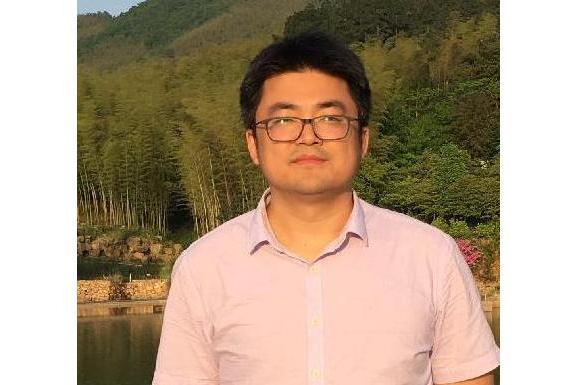 姚遠(西南交通大學牽引動力國家重點實驗室研究員) 姚遠(西南交通大學牽引動力國家重點實驗室研究員)