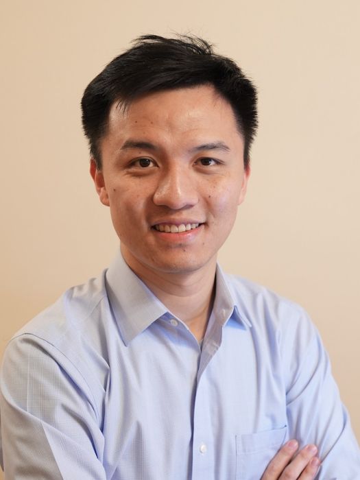 向超(香港大學工程學院電機電子工程系助理教授) 向超(香港大學工程學院電機電子工程系助理教授)