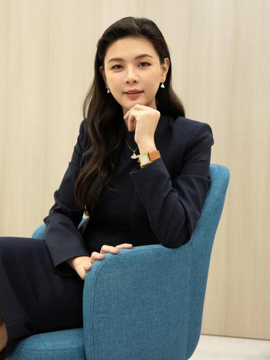 王婧(美國南加州橙縣華人律師) 王婧(美國南加州橙縣華人律師)