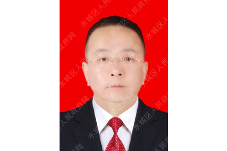 楊銳(貴州省六盤水市水城區人大常委會黨組成員、機關黨組書記、辦公室主任) 楊銳(貴州省六盤水市水城區人大常委會黨組成員、機關黨組書記、辦公室主任)