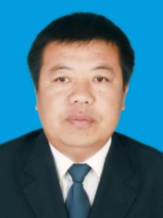 李永強(陝西省榆林市佳縣監委委員、一級監察官) 李永強(陝西省榆林市佳縣監委委員、一級監察官)