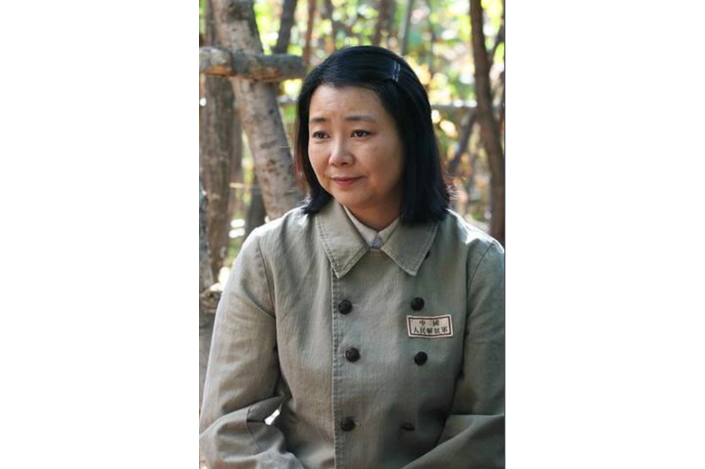 袁鳳(軍旅劇《情系北大荒》中的角色) 袁鳳(軍旅劇《情系北大荒》中的角色)