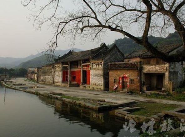 畲族村