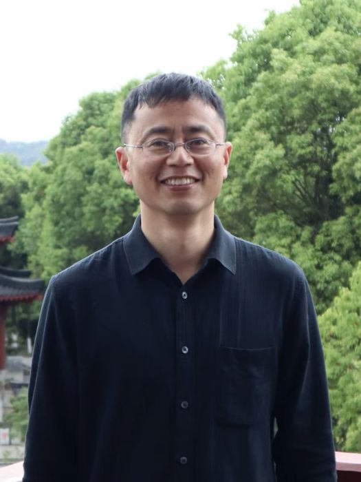 肖偉(電解水農業技術研發與套用推廣首席專家) 肖偉(電解水農業技術研發與套用推廣首席專家)