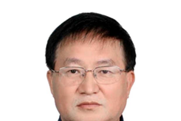 王孝紅(俄羅斯自然科學院信息和控制科學學部外籍院士,濟南大學自動化研究所所長) 王孝紅(俄羅斯自然科學院信息和控制科學學部外籍院士,濟南大學自動化研究所所長)