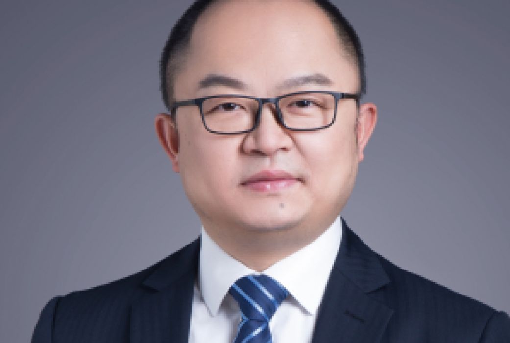 賀海龍(深圳梅沙雙語學校校長) 賀海龍(深圳梅沙雙語學校校長)
