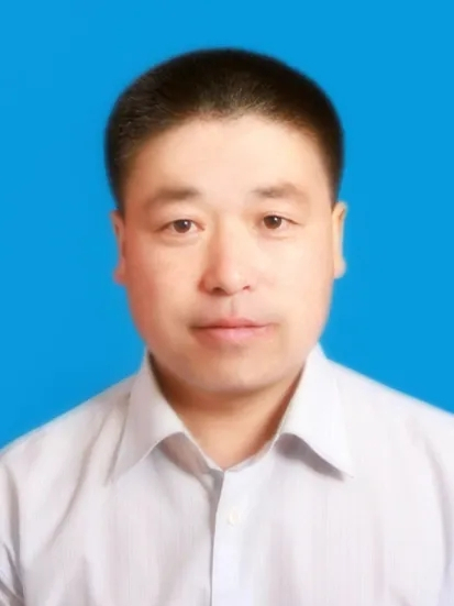 劉占嶺(黑龍江省大興安嶺地區新林區人民醫院原院長、正科級幹部)
