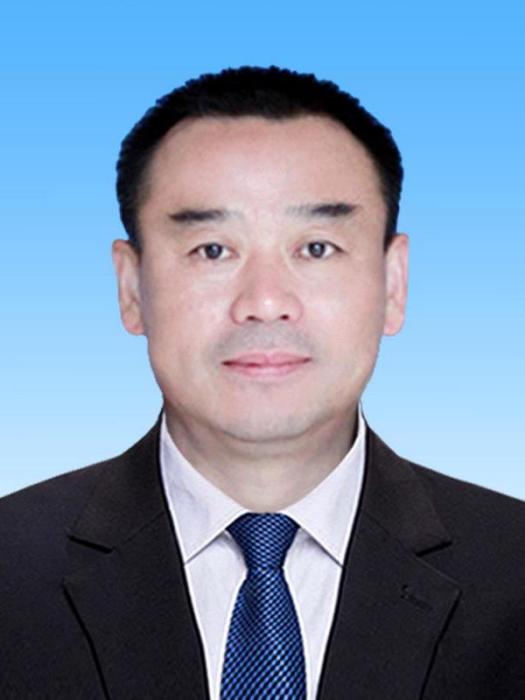 李傑峰(安徽省合肥市廬江縣農業農村局原局長、縣鄉村振興局原局長) 李傑峰(安徽省合肥市廬江縣農業農村局原局長、縣鄉村振興局原局長)