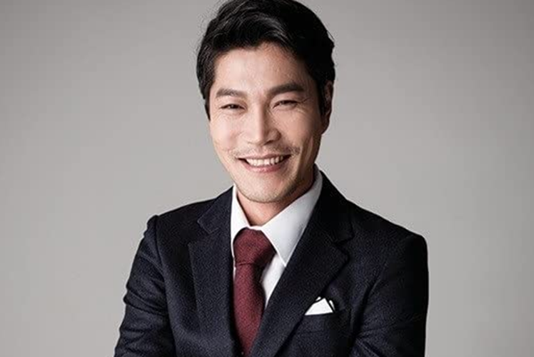 Gwi-hwa Choi Gwi-hwa Choi