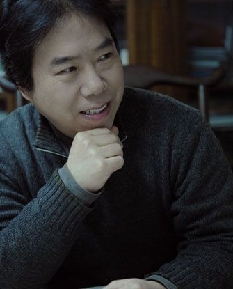 丁小方(中國上海籍藝術家、十方畫院院長) 丁小方(中國上海籍藝術家、十方畫院院長)