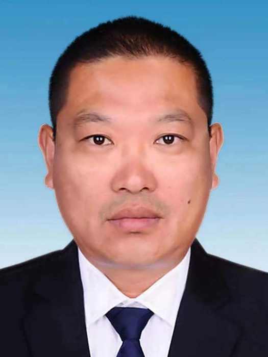 方鵬(遼寧省葫蘆島市建昌縣水利局黨組成員、副局長) 方鵬(遼寧省葫蘆島市建昌縣水利局黨組成員、副局長)