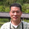 湯其群 湯其群