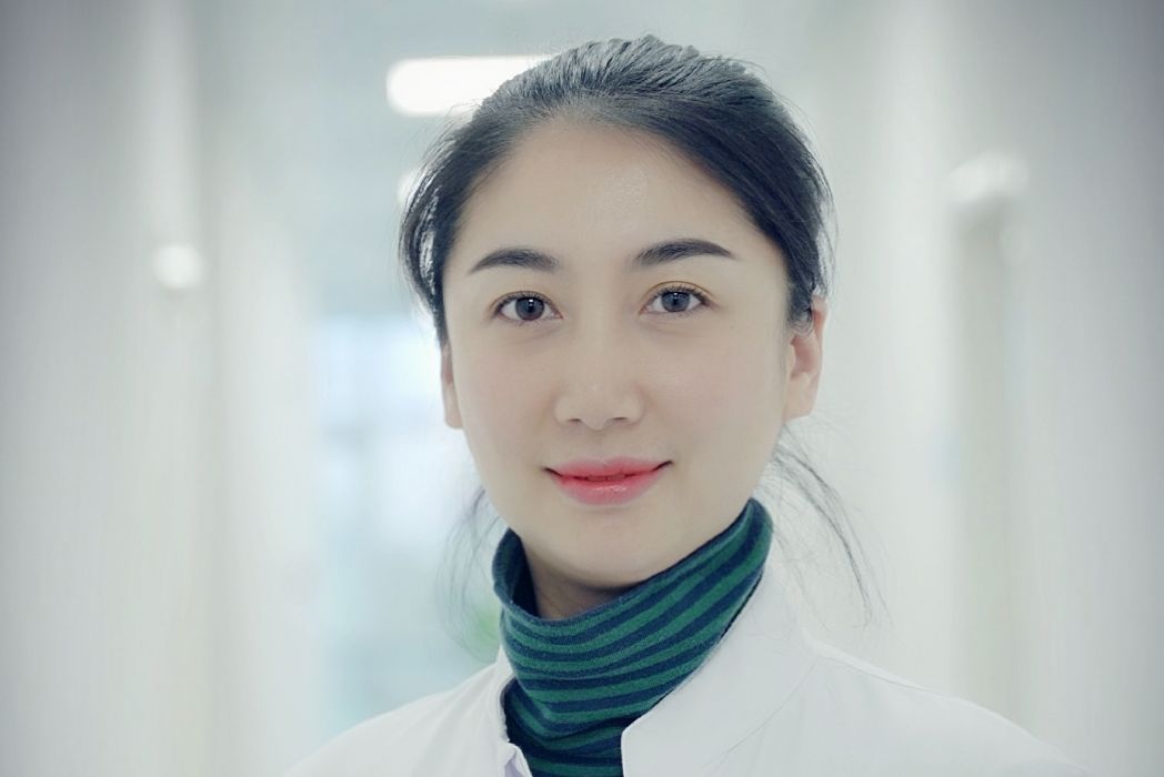 曹佳(同濟大學附屬東方醫院消化內鏡中心副主任) 曹佳(同濟大學附屬東方醫院消化內鏡中心副主任)