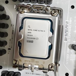 酷睿Ultra 9 285K 酷睿Ultra 9 285K